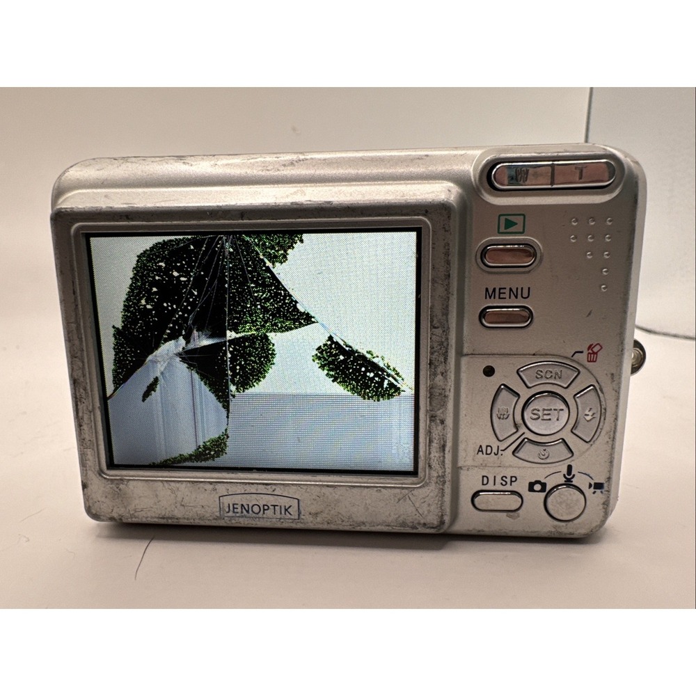 JENOPTIK EasyShot JD5.0z3 5.0MP Compact Digital Camera Silver parts, not working - Picture 3 of 7
